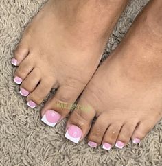 Pink And White Toes, Toe Gel Nails, Pink And White French Tip Toes, Pedicured Toes, Emoji Nails, Heel Flip Flops, High Heel Flip Flops, Natural Gel Nails, Nail Tutorial Videos