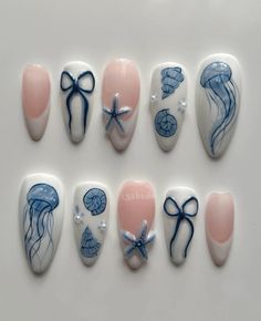 #summernails #nailinspo #nailart #naildesigns #summervibes #nailsofinstagram #nailgoals #nailtrends #nailfashion #nailideas #nailinspiration #summerbeauty #nailsoftheday #nailswag #naillove #nailaddict #nailstyle #nailsofsummer #nailsoftheday #nailsofig#aesthetic#fruit#fruitnails Nails Complicated, Nails Of The Month, Beach Art Nails, East Coast Nails, Stingray Nails, Wave To Earth Nails, Nails Ideas Nail Art, Manta Ray Nails, Ocean Aesthetic Nails