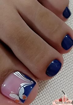 Pedicure Azul, Semi Pies, Toenail Art Designs, Pretty Toe Nails, Cute Toe Nails, Pedicure Designs, Blue Nail Designs