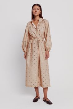 V-neck, belted Duster with a full sleeve. The polished style can be worn with or without the belt to switch up styling. Polished Style, The Modern House, Tailored Dress, House Dress, Model Pictures, Up Styles, White Polka Dot, Full Sleeve, Fabric Care