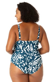 Get ready to bring the heat to the beach or pool in this plus size V-Wire One Piece Swimsuit. With its elegant design that will make you stand out from the crowd, this one piece ensures that you won't fade out. The v-wire accent in the front will make you look modern and the over-the-shoulder straps will provide you with adequate support. In order to comfortably enjoy your beach activities, you will also receive full coverage. Pair it with any Anne Cole cover up for the ultimate beach outfit!82% 2023 Swim, Plus Size Bathing Suits, Easy Tunic, Bra Alternatives, Plus Size Swimsuit, Delicate Lingerie, Jungle Fever, Plus Size Tankini, Plus Size One Piece