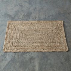 a close up of a rug on the ground with no one in it or someone else