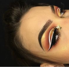 Queen Tips, Makeup 2018, Cake Face, Makeup Idea, Dramatic Makeup, Makeup Stuff, Inspired Makeup, Makeup Tips For Beginners, Cosplay Makeup