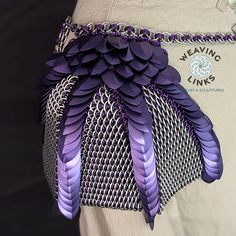 Dragon Wing Shoulder Pauldron – Weaving Links Maille Steampunk Garage, Acotar Cosplay, Shoulder Pauldron, Dragon Scale Armor, Dragon Wing, Bow Drawing, Diy Cosplay, Medieval Dragon