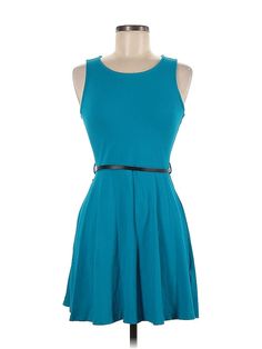 Forever 21 Casual Dress Size: Medium Teal Dresses - used. 95% COTTON, 5% SPANDEX, Fit & Flare, Keyhole, Solid, Short, Sleeveless | Forever 21 Casual Dress - Fit & Flare: Teal Solid Dresses - Used - Size Medium Forever 21 Green Fitted Mini Dress, Forever 21 Cotton Mini Dress, Forever 21 Green Sleeveless Dress, Forever 21 Sleeveless Sundress, Forever 21 V-neck Mini Dress For Summer, Teal Dresses, Forever 21 V-neck Beach Mini Dress, Forever 21 V-neck Sundress, Teal Dress