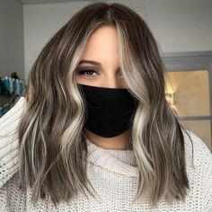 Short Brown Ash Hair, Low Maintenance Balayage Blonde, Mushroom Balayage Brunette Bob, Short Hair Balayage Brunette Ash Blonde, Money Piece Hair, Money Pieces, Hair Glam, Rambut Brunette, Tan Skin Blonde Hair