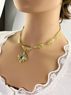 14K Solid Gold Blue Topaz Necklace Designer Filigree Floral - Etsy Bridal Gift Box, Blue Topaz Necklace, Fine Silver Jewelry, Topaz Necklace, Bridal Gift, Floral Necklace, Blue Chalcedony, Bridal Necklace, Bridal Gifts