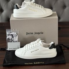 100% Guaranteed Authentic New With Box Size: Uk 2 / Eu 36/ Us 3 Retail Price $465 Style Code: Pwia035f21lea001011007 Src-105eby156 Palm Angels Shoes, Tennis Sneakers, Sneaker Shoes, Shoes Color, Palm Angels, Kid Shoes, Womens Shoes Sneakers, Kids Shoes, Tennis