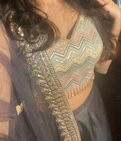 Indian Poses, Traditional Dresses Indian, Fusion Wear, Apple Watch Fashion, Fake Account, Desi Outfits, Desi Love, Hand Doodles, Dresses Traditional