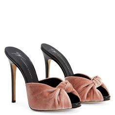 BRIDGET VELVET Zanotti Heels, Velvet Sandals, Runway Fashion Couture, Giuseppe Zanotti Heels, Cinderella Shoes, Stunning Shoes, Shoe Closet, Shoe Game, Beautiful Shoes