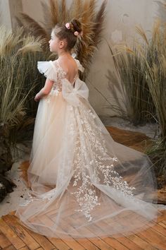 PERFECT FLOWER GIRL DRESS✨ Make order today and SAVE 15%🎁delivery 3-4 days only! Beautiful Baby Flower girl dress with shiny lace and amazing tulle sleeves! Process time: 1-3 working days Delivery time: 4-7 working days  Also offer express overnight delivery https://www.etsy.com/listing/1298332912/express-delivery?click_key=eb8207bd8376c2fa762384c4d5701f79c6bcbc77%3A1298332912&click_sum=63123b47&ga_search_query=express&ref=shop_items_search_1&frs=1 *Train is detachable & all dresses have bow* A Beige Flower Girl Dress, Flower Girl Dresses Baby, Flower Girl Ideas, Flowergirl Dress, Ivory Flower Girl Dress