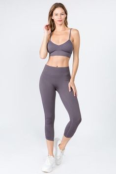 Simple, pretty and perfect! This two peice set will be your go-to as you flow through your next yoga class. Gym Attire Women, Workout Sets, Squat Proof, High Rise Leggings, Yoga Class, Oversized Sweater, Sweaters Oversized, Gym Outfit, Women's Fashion Dresses