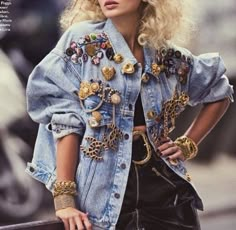 1980s Glamour, Eclectic Wardrobe, 80s Fashion Outfits, Paris September, 1980s Fashion Trends, Fashion 1980s, Mode Editorials, Grace Elizabeth