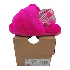 Authentic Brand New With Box (Never Worn) Ugg Girl's Fluff Yeah Shearling Slides Toddler Size 9 Offers Are Welcome Fast Shipper Non Home Final Sale Box Condition Note: Box May Have Minor Damage Due To Natural Shipping And Storage Reasons. Ugg Sneakers, Shoes Ugg, Kids Uggs, Boxing Conditioning, Note Box, Toddler Sizes, Ugg Shoes, Flip Flop Sandals, Kids Shoes