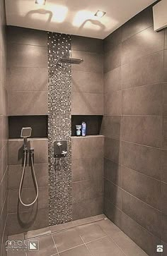 latest bathroom designs wall tiles 2023 Remodeling Bathroom Ideas, Design Interior Baie, Remodeling Bathroom, Old Home Remodel, Ceiling Design Modern, Bathroom Redesign, Bathroom Shower Tile, Bathroom Remodel Shower