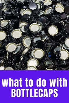 What can you make out of bottle caps? Beer Cap Projects Ideas, Bottle Top Art Projects, Metal Caps Diy, Crafts With Beer Bottle Caps, Projects With Bottle Caps, Ideas With Bottle Caps, Bottle Cap Table Top Diy, Ideas For Bottle Caps