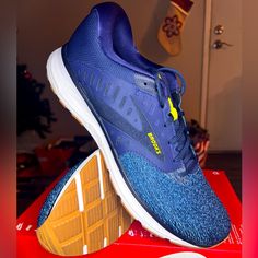 Great Condition! Men’s Size 13 Priced To Sell Quickly! Ships Out Today! Blue Running Shoes With Removable Insole, Blue Running Shoes With Removable Insole For Sports, Blue Lace-up Running Shoes With Removable Insole, Brooks Shoes, Shoes Blue, Running Shoes For Men, Blue Shoes, Size 13, To Sell