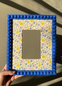 Super cute 8x10 (matted to 4x6) hand painted blue bobbin picture frame with fabric-wrapped ditsy floral print matboard. Has a classic cottage core/coastal grandma vibe. Metal clasp on back to hold picture in place and metal hooks to hang. Comes with 8x10 glass insert. This frame is perfect for a gallery wall or as a stand alone piece to decorate your space! ** THIS FRAME IS FOR PERSONAL USE ONLY. RESELLING WITHOUT THE PERMISSION OF BARTSBEADS IS STRICTLY PROHIBITED. Diy Frame Ideas, Painting Picture Frames, Cool Picture Frames, Craft Nights, Colorful Picture Frames, Painted Picture Frames, Hand Painted Frames, Classic Cottage, Diy Picture Frames