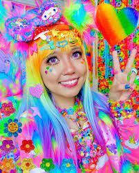 Scene Kid Makeup, Wacky Clothes, Kawaii People