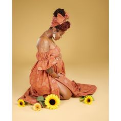 This Handmade Maternity Dress Is A S/M Inside And Is Made From An African Print Fabric. It Is A Burnt Orange Color With A Flower Print. The Dress Is Strapless With An Elastic Waist And At The Top And Also Has A Split On The Side. The Sleeves Are Not Attached So You Could Wear Them With Or With Out And It Also Comes With A Head Wrap. Pink Maternity Dress Photoshoot, Maternity Fashion Black Women, African Print Maternity Dresses, Dress Shorts Outfit, Pink Maternity Dress, Bridesmaid Dresses Floor Length, Button Maxi Dress, Hawaiian Maxi Dress, Pregnant Lady