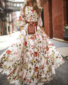 Print Chiffon Maxi Dress, Printed Long Skirt, Maxi Dress Outfit, Chiffon Dress Long, Mode Boho, Chiffon Fashion, Half Sleeve Dresses, Maxi Robes, Linnet