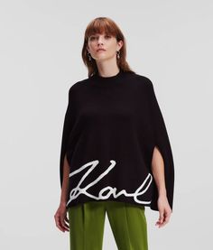 KARL SIGNATURE CAPE Shoulder Bones, Cape For Women, Oversized Silhouette, Shopper Tote, Tailored Trousers, Signature Logo, Body Size, Blouse Dress