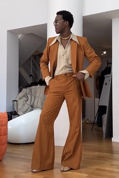 1970 Male Fashion, 80s Mens Prom, 70s Outfit Men Disco, 70s Outfits For Men, 70s Male Fashion Disco, Men Fashion 70s Style, Funky Male Outfits, 70s Formal Fashion Men, 70s Suits Mens