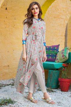 Winter Shirt Design, New Pakistani Dresses, Dress Design Pakistani, Pakistani Casual Dresses, Dresses Design, Gaun Fashion