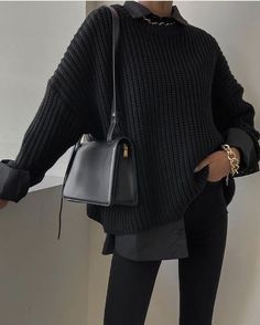 Chic Manager Outfits, Flirty Winter Outfits, Fall And Winter 2023 Trends, Classic Edgy Fall Outfits, Classy Hairstylist Outfits, Womens All Black Outfit Casual, Luxurious Winter Outfits, Winter In Arizona Outfits, All Black Wardrobe Minimal Classic