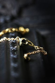 The Raven Skull Bracelet (Small Size), made of Premium Quality Brass, original design and made by Defy The jewelry is designed to have unique style and beautiful details. - The cuff dimensions approx ; 0.8 x 1.5 x 0.6 cm. - The cuff bracelet Circumference between 17-25 cm. **Please choose options below.** - Material : Brass/Silver **Free Shipping to World Wide** - Please allow us to prepare the item and parcel between 3-5 working days (*Between 5-7 working days For Sterling Silver 925*) - All it Raven Skull, Dark Style, Style Dark, Skull Bracelet, The Raven, Unique Jewelry Designs, Jewelry Unique, Gothic Style, Dark Fashion