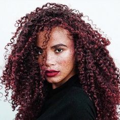 Joyjah Estrada, Roxanne Weasley, Freckle Face, Pelo Afro, Female Character Inspiration, Unique Faces, Trendy Hair, Curly Girl, Curly Hair Styles Naturally