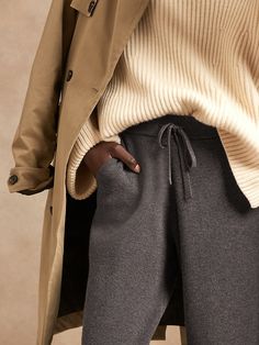 Chocolate Clothes, Petite Sweaters, Sweatpants Outfit, Triple Threat, Banana Republic Sweater, Fleece Joggers, Inspiration Style, Winter Fashion Outfits, Work Pants