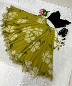 Lengha For Kids, Fancy Lengha, Lehanga For Kids, Frocks For Kids, Kids Party Wear Dresses, Simple Frock Design, Kids Dress Collection, Organza Lehenga