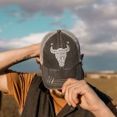 Skull Trucker - Grey - The Montana Scene Velcro Straps, Store Fronts, Vintage Look, Vintage Looks, Low Profile, Original Design, Montana, Trucker Hat, Looks Great