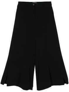 black belt loops two side slit pockets pressed crease side slits wide leg cropped leg two rear welt pockets concealed fly and button fastening Cropped Palazzo Pants, Black Palazzo Pants, Palazzo Pants, Black Belt, Welt Pockets, Black Pants, Wide Leg Pants, Wide Leg, Pants