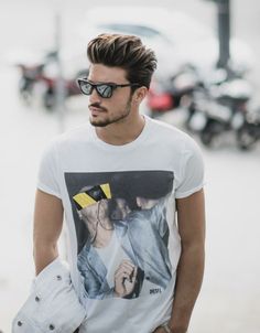 Mariano Di Vaio Men Style Suit, Men With Glasses, Hair Styles For Men, Mdv Style, Gents Hair Style, Quiff Hairstyles, Men Haircut Styles, Man Photography, Super Hair