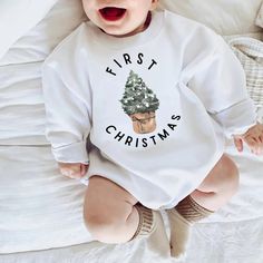 Celebrate Your Little One's First Christmas In Style With Our Adorable Baby's First Christmas Outfit - A Cozy Christmas Sweatshirt Baby Romper. Festive Charm: This Romper Is Designed To Capture The Magic Of Your Baby's First Holiday Season. Its Festive Print And Christmas Colors Make It The Perfect Outfit For Creating Cherished Holiday Memories. Soft And Comfortable: Crafted With Your Baby's Comfort In Mind, This Romper Is Made From Soft, Breathable Fabric That Keeps Your Little One Cozy And Snu Christmas Baby Romper, Casual Playsuit, First Christmas Outfit, Sweatshirt Romper, First Christmas Baby, Christmas Bodysuit, Christmas Romper, Girls Christmas Outfits, Newborn Christmas