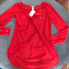 Like New Trendy Red Office Blouse, Casual Red Office Blouse, Casual Red Blouse For Office, Red Summer Office Tops, Red Summer Office Blouse, Spring Red Workwear Blouse, Red Spring Workwear Blouse, Red Summer Blouse For Office, Red Spring Blouse For Work