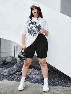 SHEIN EZwear Plus Solid Ribbed Knit Biker Shorts | SHEIN USA Sporty Outfits Plus Size, Cycling Shorts Outfit, Outfits Leggins, Oversize Tshirt Outfits, Shorts Biker, Look Plus Size, Summer Shorts Outfits