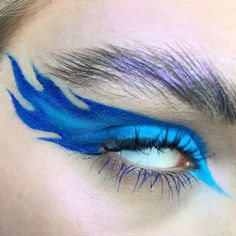 Editorial Make-up, 50 Makeup, Dramatic Eye Makeup, Hooded Eye Makeup, Blue Flame