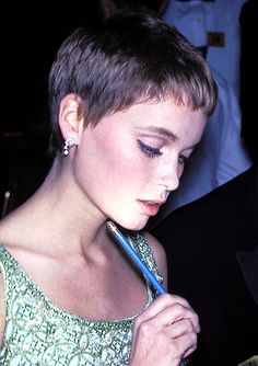 French Pixie Haircut Round Face, Mia Farrow Pixie, Short Layer, Mia Farrow, Really Short Hair, Short Hair Pixie Cuts, In My Dreams, Super Short Hair, Pixie Hair