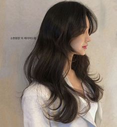 Asian Hair Blowout, Korean Blowout Hair, Asian Long Hair Cuts With Layers, Minnie Mouse Bedroom Ideas, Korean Wavy Hair, Minnie Mouse Bedroom, Instagram Hairstyles