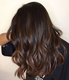 Caramel Brown Balayage, Brown Balayage Hair, Brown Hair Shades, Chocolate Brown Hair Color, Hair Color Light Brown, Caramel Highlights, Brown Balayage