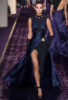 Versace 2015, Cabelo Pin Up, Couture 2014, Versace Gown, Model Behavior, Haute Couture Paris, Collection Couture