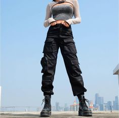 Celana Jogger Wanita, Celana Kargo, Wedding Dress Black, Celana Fashion, Modele Fitness, Mha Oc, Dope Fits, Black Cargo Pants, Pants Cargo