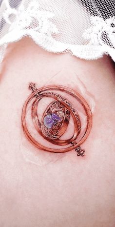 Timeturner Harry Potter Tattoo, Tattoo Ideas Time, Time Turner Tattoo, Harry Potter Tattoo Designs, Harry Potter Time Turner, Coffee Watercolor, Tattoo Vintage