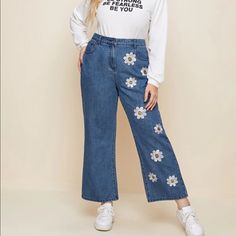 Medium Wash Floral Embroider Down One Leg Pockets Denim High Waist Nwot Waist 41” Hip 54” Length 42” Inseam 27” Rise 14” Baggy Clothes Aesthetic Girl, 70s Aesthetic Fashion, Plus Size Gym Outfits, Fashion Nova Plus Size, Fancy Shirt, Girls Crop Tops, Baggy Clothes, Trendy Dress Outfits, Painted Jeans