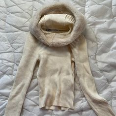 Never Worn Great Condition Cream Sweater Beige Winter Tops For Cold Weather, Beige Tops For Winter Cold Weather, Fitted Cream Winter Sweater, Fitted Cream Sweater For Winter, Zara Winter White Sweater For Winter, White Fitted Turtleneck Outerwear, Zara Cozy Fitted Tops, Zara Stretch Winter Sweater, Zara Fitted Cream Sweater