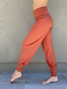 Jersey Jogger Pant Our jersey jogger-style sweatpants are so comfy you won't want to take them off! Ideal for layering, they're stretchy and have a loose relaxed fit. The waistband can be worn up or down for versatile maximum comfort. Perfect for travel, yoga or just lounging at home. Colors: Available in these earthy and juicy colors: Teal Copper Brass Forest Steel Black Wine Cream Navy Size Suggestions: S: 2-6 M: 6-8 L: 10-12 Learn More Are you interested in learning more about our plant-based Style Sweatpants, Balloon Pants, Home Colors, Cotton Sweatpants, Lycra Fabric, Fashion Joggers, Sweat Pants, Jogger Pants, Harem Pants