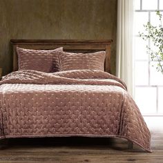 Stella Faux Silk Velvet Quilt Set in Dusty Rose Color from HiEnd Accents Oversized Throw Blanket, Ruffle Pillow, Silk Velvet Fabric, Velvet Quilt, Velvet Bed, King Quilt, Rustic Bedroom, Quilt Set, Queen Quilt